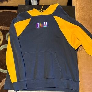 Jordan Men's Sweater in Black and Orange